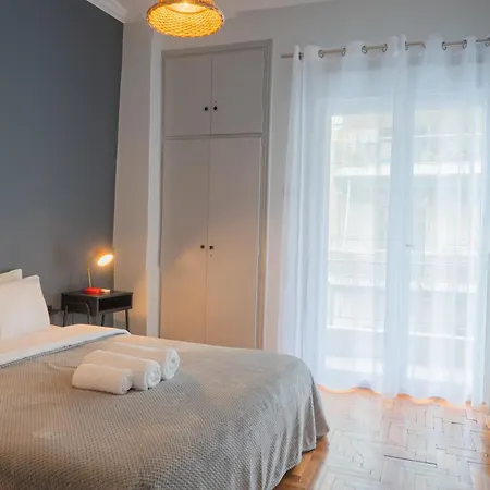 Koukaki Beat Apartment